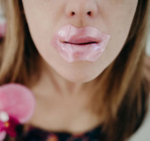 Load image into Gallery viewer, ToGoSpa Lips- Rose Gold
